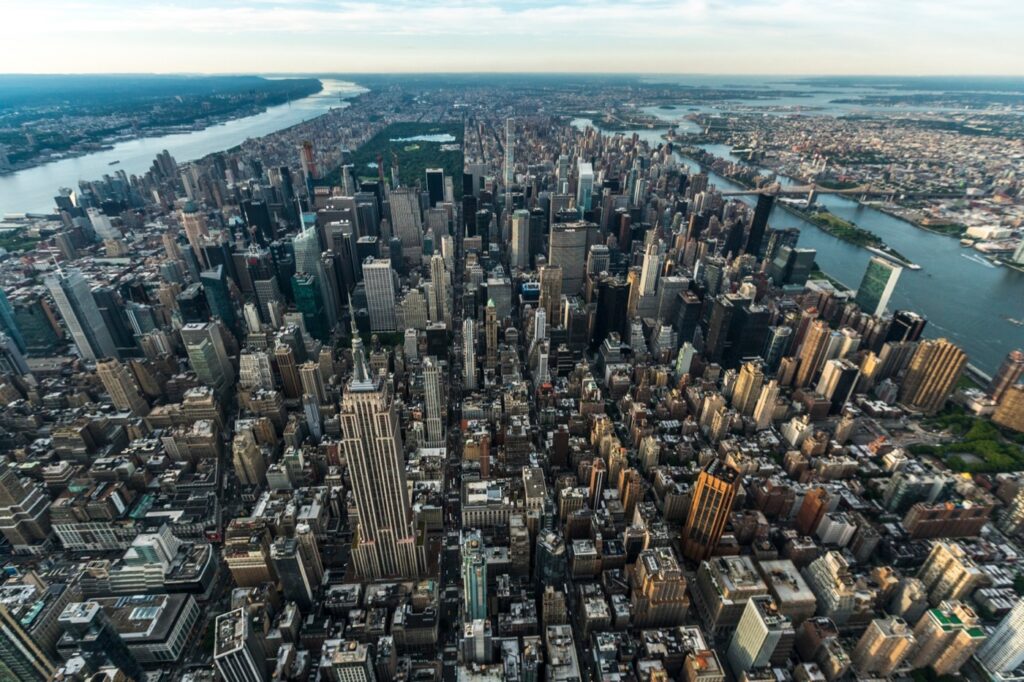 Aerial view of Manhattan and the New York City skyline